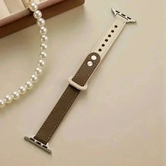 Sleek Brown and Apricot Apple Watch Band - Picture 3 of 4